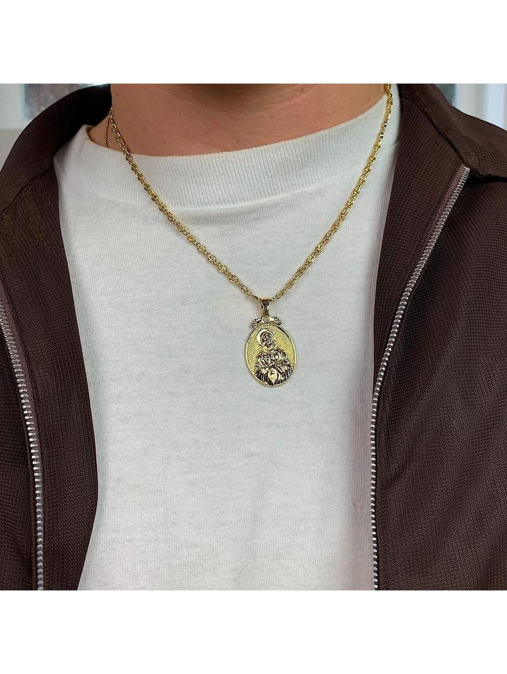 Y2k 2000s style Gold Jesus Circle Pendant necklace. Chain is unisex. 18.5